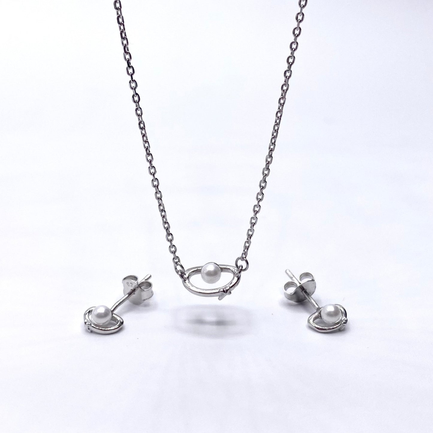 Pandant minimalist cu perla Bijuterii din argint Bijuterii din aur Cercei Bratari Pandantive Coliere Bijuterii de lux Bijuterii pentru ocazii speciale Cadouri bijuterii Bijuterii pentru nunti Bijuterii pentru femei
Bijuterii din pietre semipretioase Accesorii bijuterii Reduceri bijuterii
Bijuterii femei Bijuterii argint925 Inel argint Inel cu perle Bijuterii mireasa
Bijuterii moderne Inele logodna Accesorii femei Outfit Cadou 1 Martie Cadou ziua indragostitilor Idei Cadouri 8 Martie Martisoare