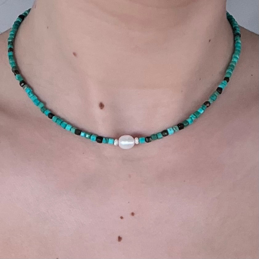 Colier turcoaz perla Bijuterii din argint Bijuterii aur Cercei Bratari Pandantive Coliere Bijuterii de lux Bijuterii pentru ocazii  Cadouri bijuterii Bijuterii pentru nunti Bijuterii pentru femei 
Bijuterii pietre semipretioase Accesorii bijuterii Accesorii festival
Bijuterii femei  Bijuterii argint925 Inel argint Inel cu perle Bijuterii mireasa
Bijuterii vara Bijuterii vara 2025 Accesorii femei  Cadou Bijuterii evil eye  Bijuterii scoica Bijuterii stea de mare Bijuterii vacanta Bijuterii ochi albastru