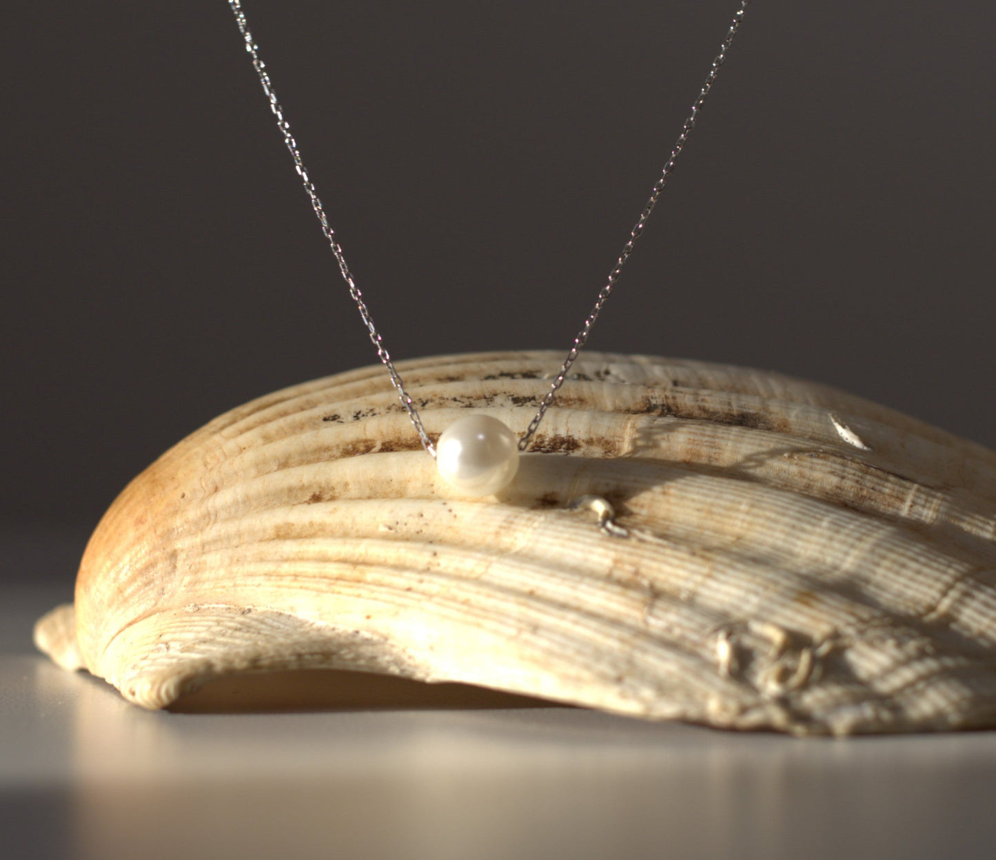 Colier perla pe lant din argint