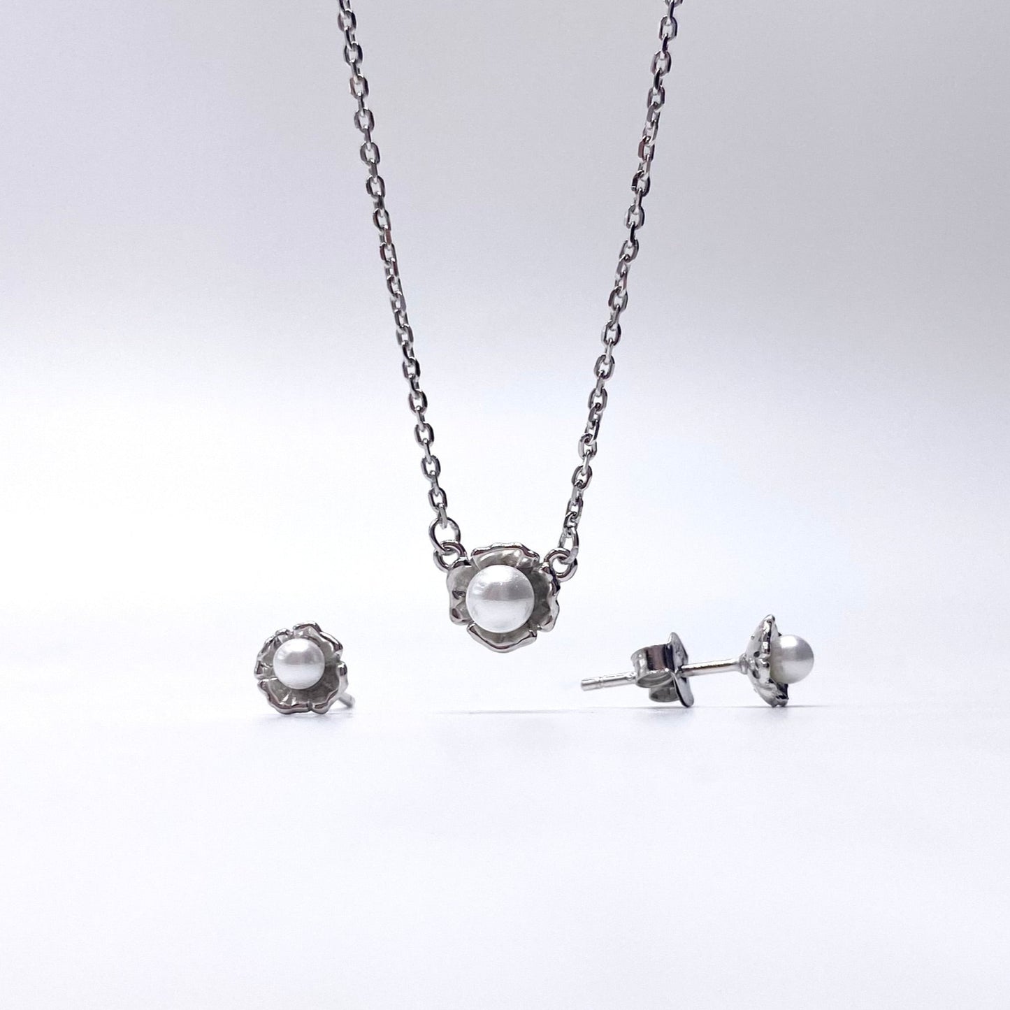 Set floare stilizata mata perla Bijuterii din argint Bijuterii din aur Cercei Bratari Pandantive Coliere Bijuterii de lux Bijuterii pentru ocazii speciale Cadouri bijuterii Bijuterii pentru nunti Bijuterii pentru femei
Bijuterii din pietre semipretioase Accesorii bijuterii Reduceri bijuterii
Bijuterii femei  Bijuterii argint925 Inel argint Inel cu perle Bijuterii mireasa
Bijuterii moderne Inele logodna Accesorii femei Outfit Cadou 1 Martie Cadou ziua indragostitilor Idei Cadouri Valentine’s Day 