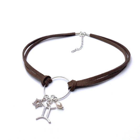 Colier suede piele intoarsa Bijuterii din argint aur Cercei Bratari Pandantive Coliere Bijuterii de lux Bijuterii pentru ocazii  Cadouri bijuterii Bijuterii pentru nunti Bijuterii pentru femei 
Bijuterii pietre semipretioase Accesorii bijuterii Accesorii festival
Bijuterii femei  Bijuterii argint925 Inel argint Inel cu perle Bijuterii mireasa
Bijuterii vara Bijuterii vara 2025 Accesorii femei  Cadou Bijuterii evil eye  Bijuterii scoica Bijuterii stea de mare Bijuterii vacanta Bijuterii ochi albastru